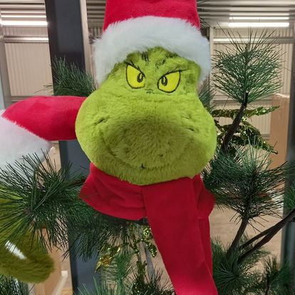 Green tree topper